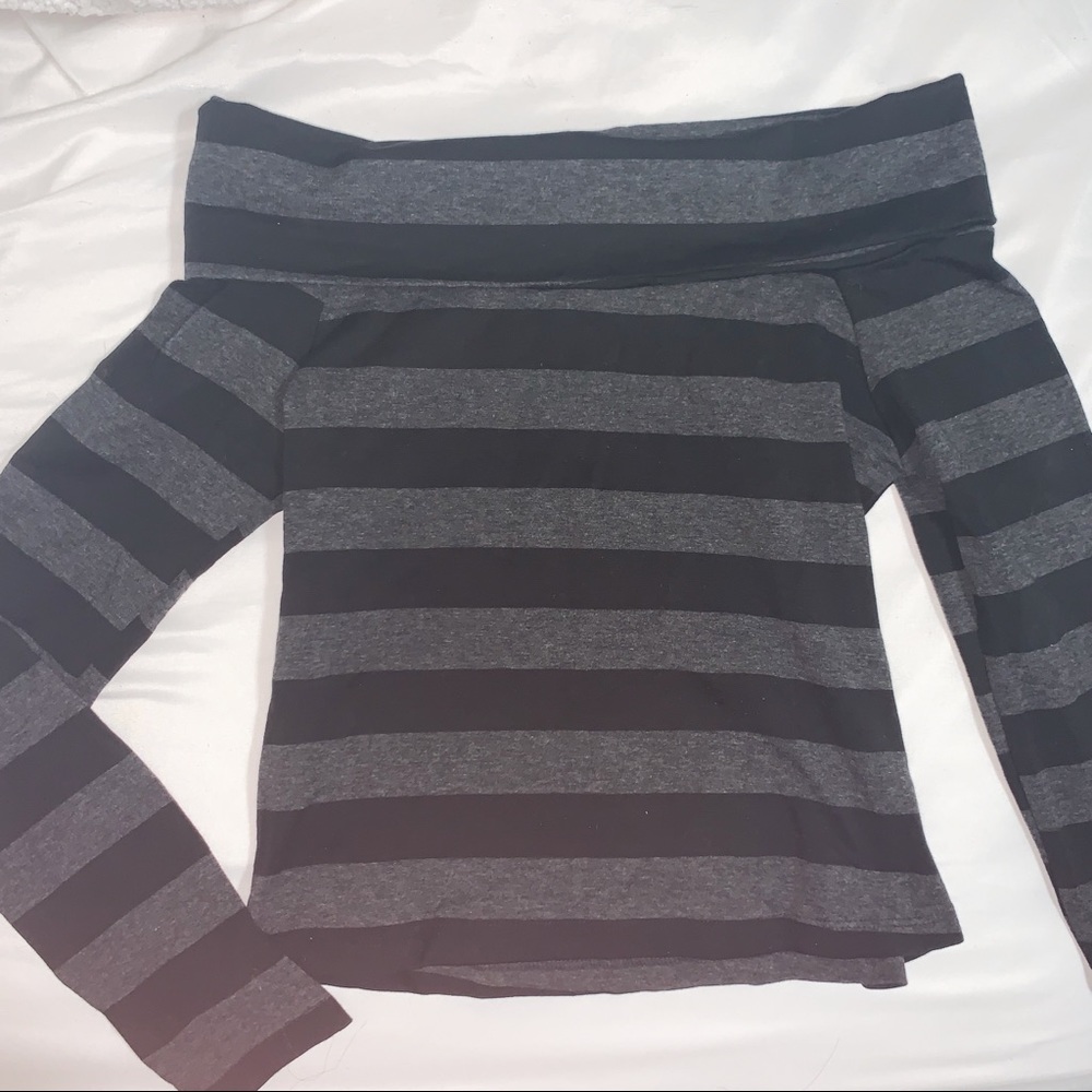nwt off the shoulder top